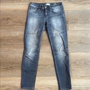 Mid rise ankle skinny